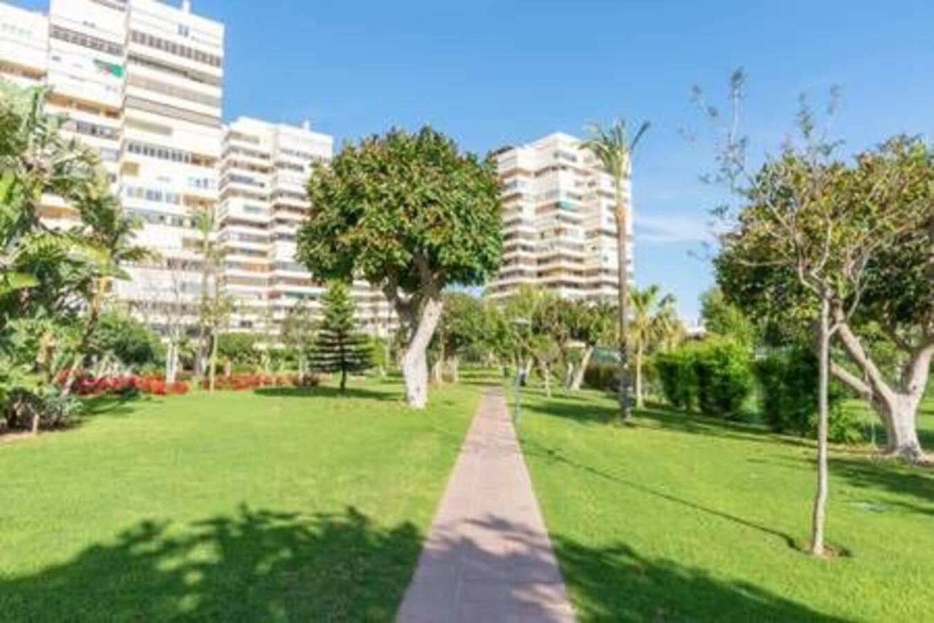 Playamar Waterfront Exclusive Apartment And Views Tower 2 Fl 14 Торремолінос Екстер'єр фото