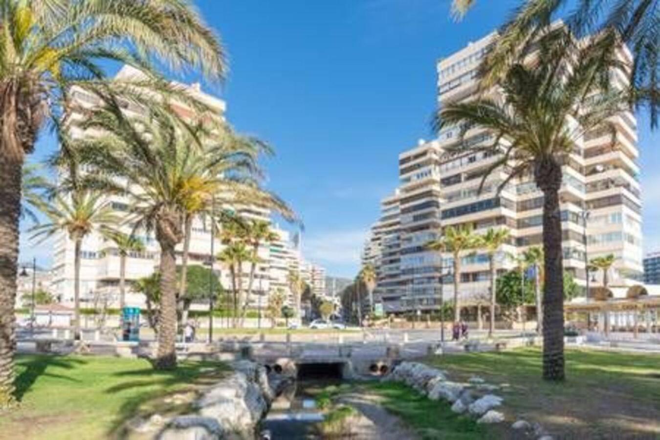 Playamar Waterfront Exclusive Apartment And Views Tower 2 Fl 14 Торремолінос Екстер'єр фото