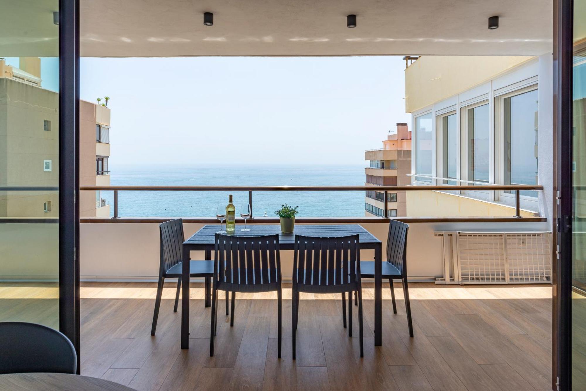 Playamar Waterfront Exclusive Apartment And Views Tower 2 Fl 14 Торремолінос Екстер'єр фото